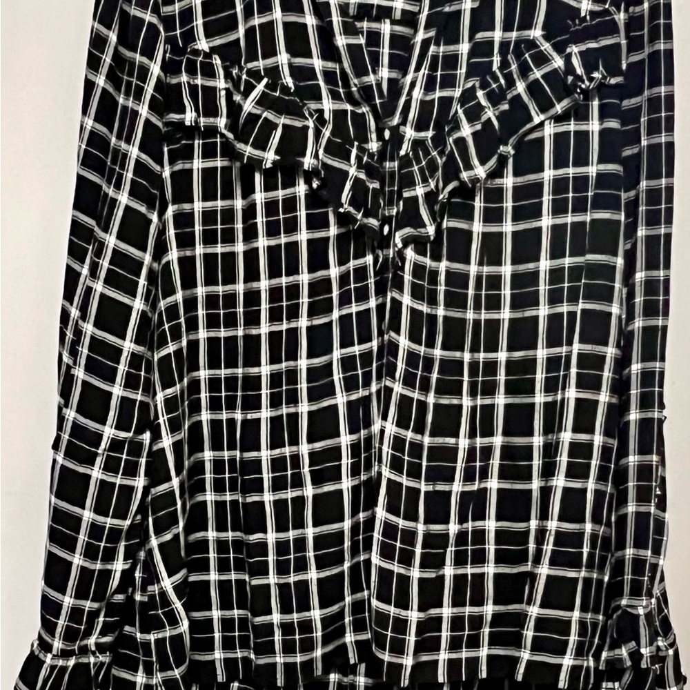 INC. XL Ruffle black & white plaid snap top NWT - Picture 3 of 14
